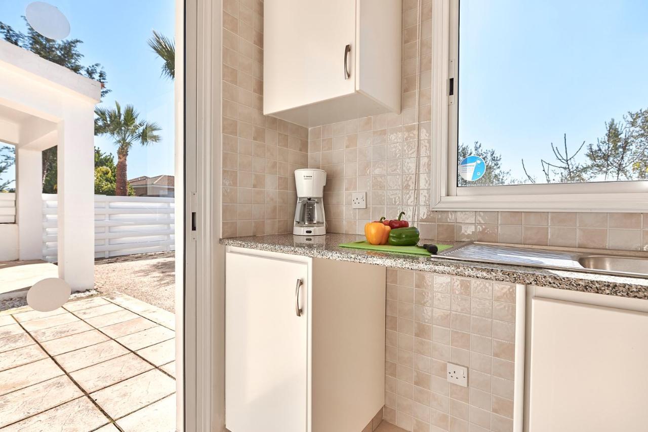 Bungalow Casa Bonita By Ezoria Villas Coral Bay Exteriör bild